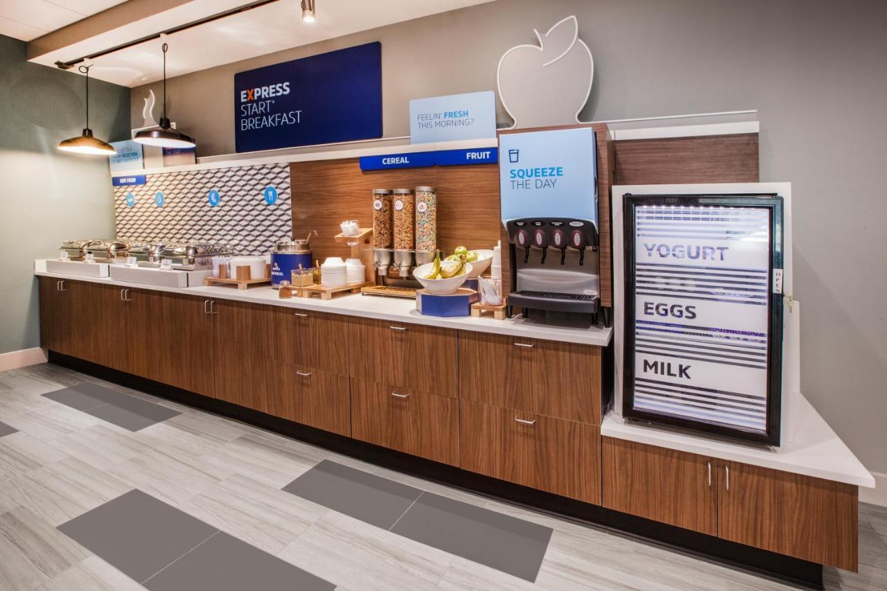 Holiday Inn Express & Suites - Abingdon By Ihg Exteriör bild