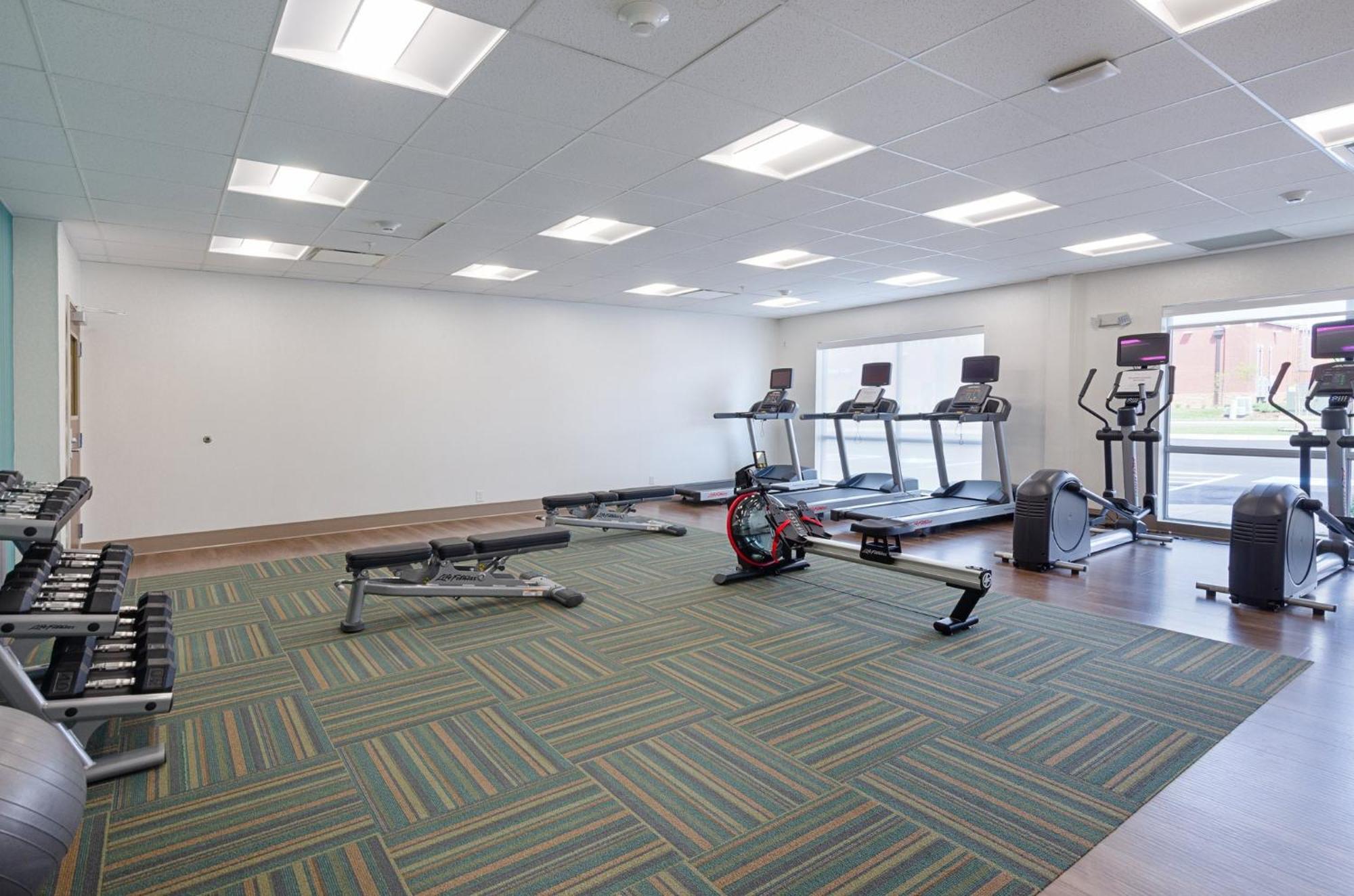 Holiday Inn Express & Suites - Abingdon By Ihg Exteriör bild