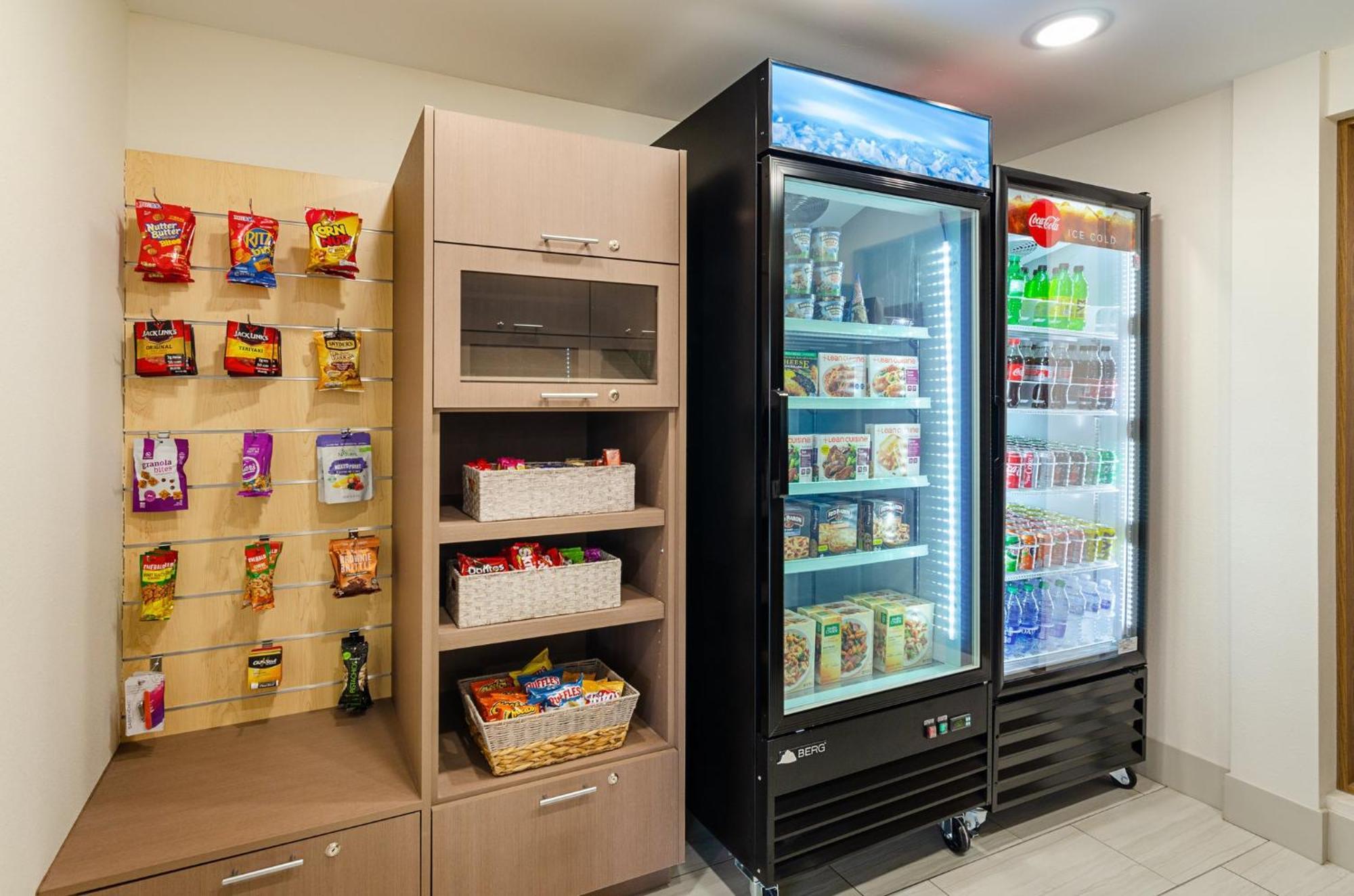 Holiday Inn Express & Suites - Abingdon By Ihg Exteriör bild