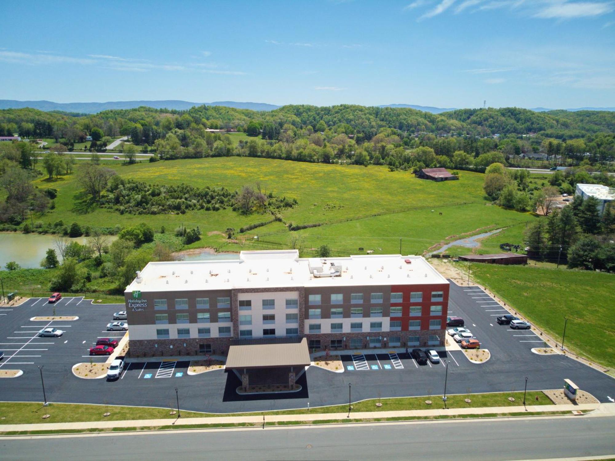 Holiday Inn Express & Suites - Abingdon By Ihg Exteriör bild